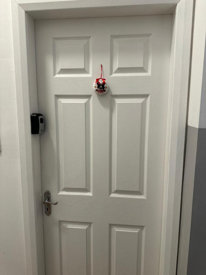 Cork City En-Suite Single Room מראה חיצוני תמונה